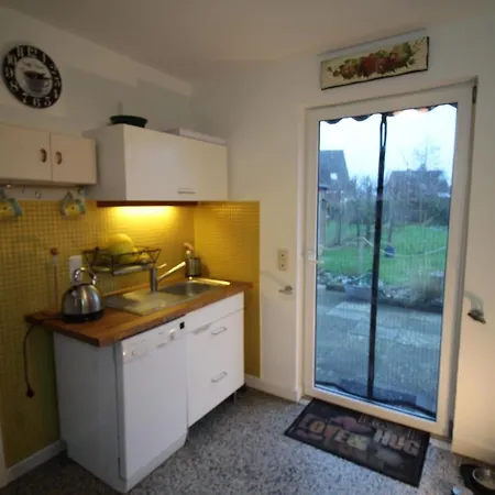 Ferienhaus In Dieksanderkoog Mit Garten Фридрихског