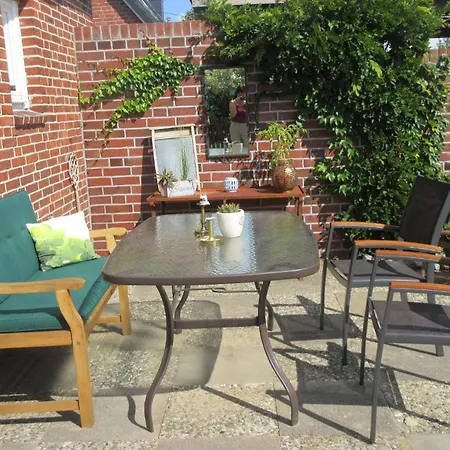 Ferienhaus In Dieksanderkoog Mit Garten Фридрихског