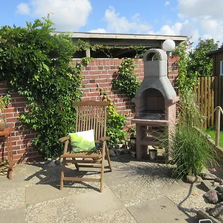 Ferienhaus In Dieksanderkoog Mit Garten Дом отдыха *